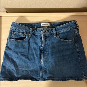 Abercrombie & Fitch Classic Blue Denim Skirt